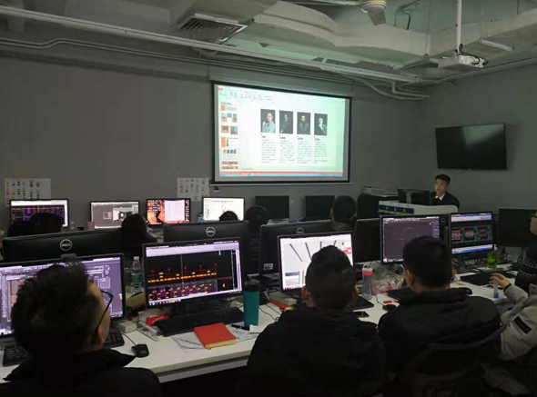 动漫培训学校就业前景 聚焦游戏影视行业高薪岗位——动漫游戏开发深度解析